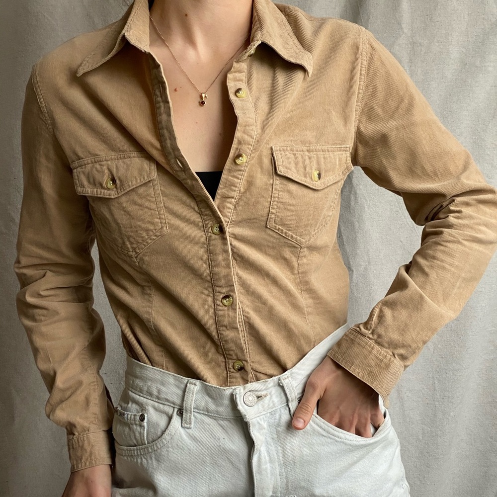 🌐 Vintage 100% cotton corduroy shirt